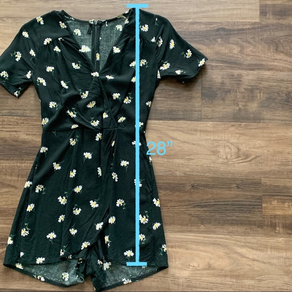 Daisy Romper | Tilly’s - Picture 3 of 4